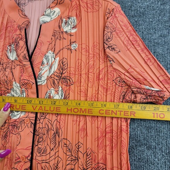 Laura Scott Large Floral Pleated Button-Up Coral Roses Short Sleeve Lightweight - Picture 7 of 9